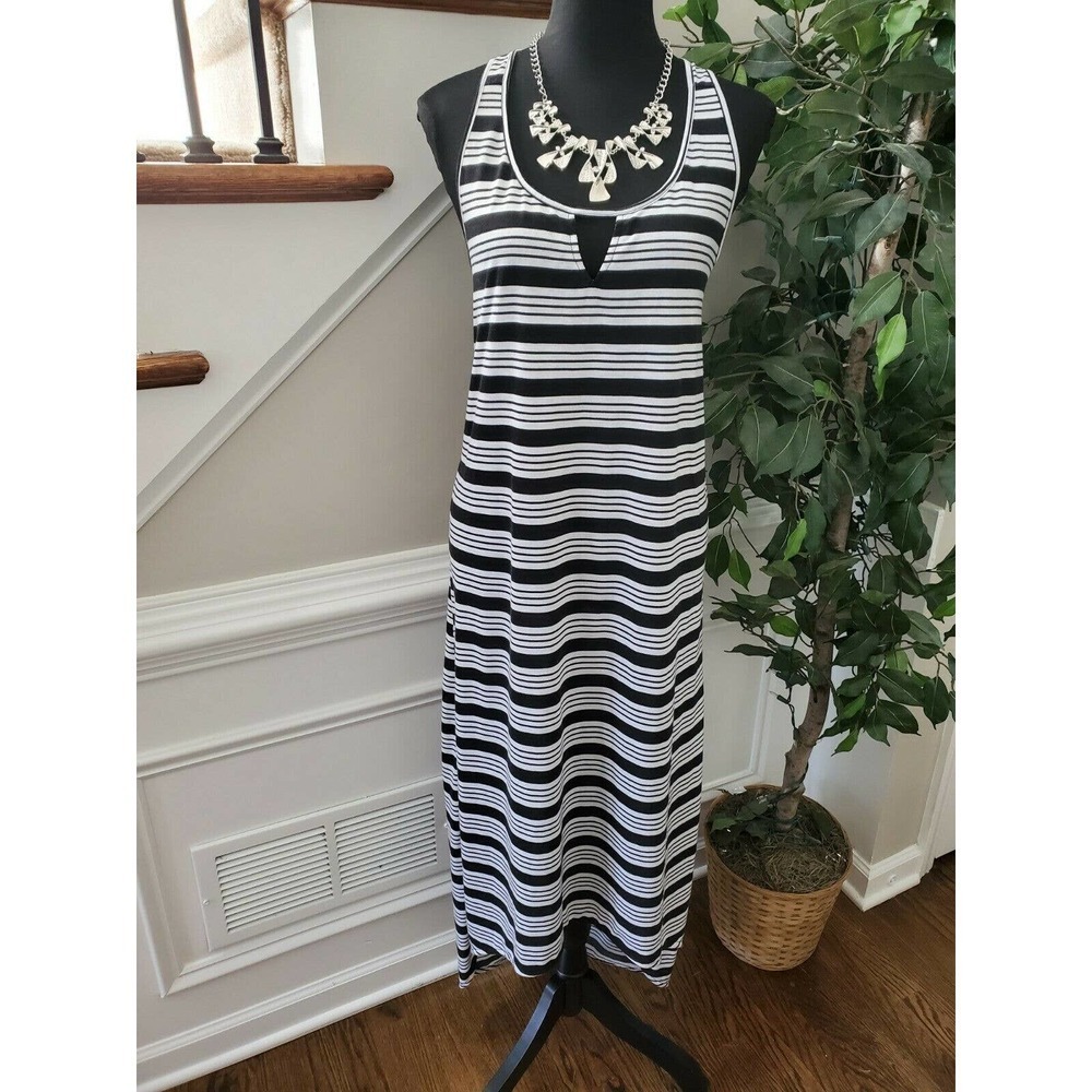 Tahiti Women's Black & White 100% Polyester Scoop Neck Sleeveless Maxi Dress L